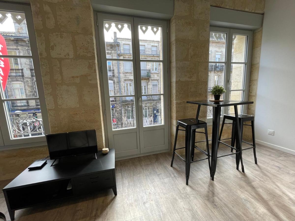 Magnifique Appartement Pour 2 Avec Climatisation Et Belle Pierre Bordelaise Bordeaux Exteriör bild