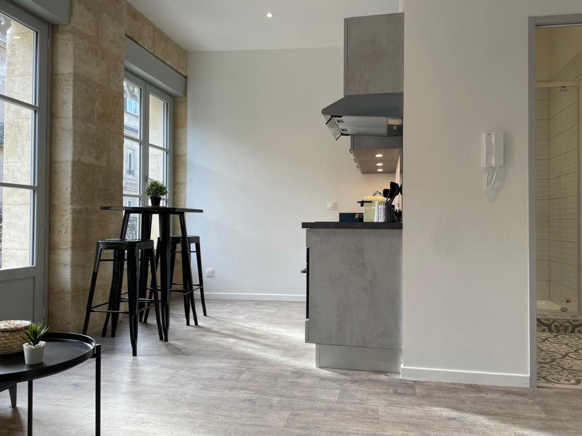 Magnifique Appartement Pour 2 Avec Climatisation Et Belle Pierre Bordelaise Bordeaux Exteriör bild