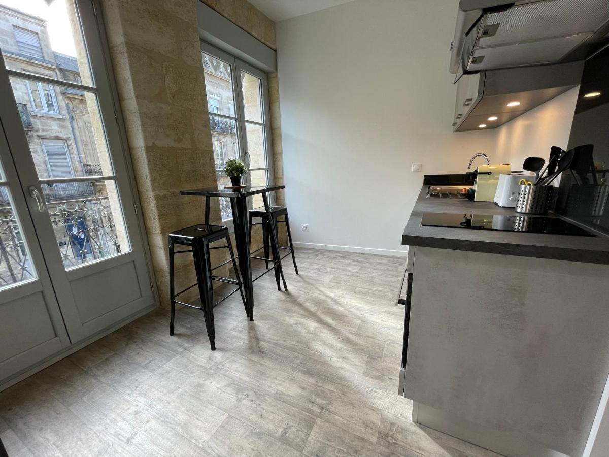 Magnifique Appartement Pour 2 Avec Climatisation Et Belle Pierre Bordelaise Bordeaux Exteriör bild