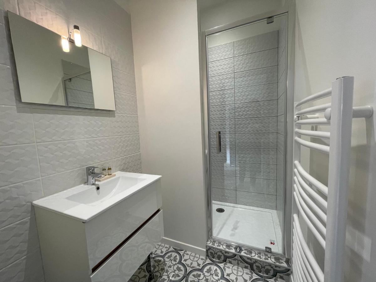 Magnifique Appartement Pour 2 Avec Climatisation Et Belle Pierre Bordelaise Bordeaux Exteriör bild