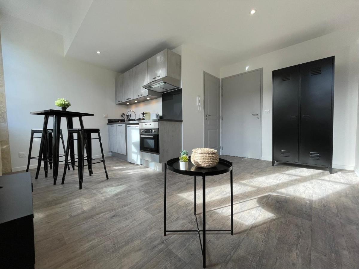 Magnifique Appartement Pour 2 Avec Climatisation Et Belle Pierre Bordelaise Bordeaux Exteriör bild